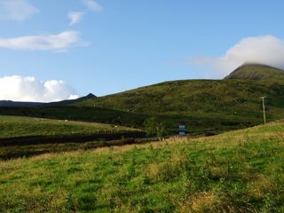             MountainViews.ie picture about Slievanea NE Top (Sliabh Mhacha Ré (mullach thoir thuaidh))            