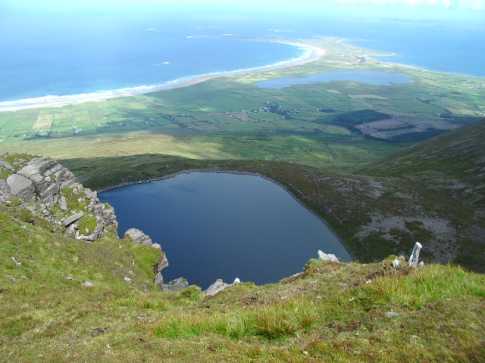             MountainViews.ie picture about Beenoskee (Binn os Gaoith)            