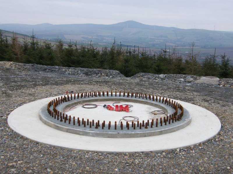             MountainViews.ie picture about Gibbet Hill (Cnoc na Croiche)            